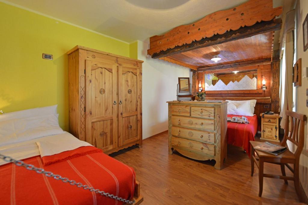 Affittacamere De Charme Jour Et Nuit Torgnon Room photo